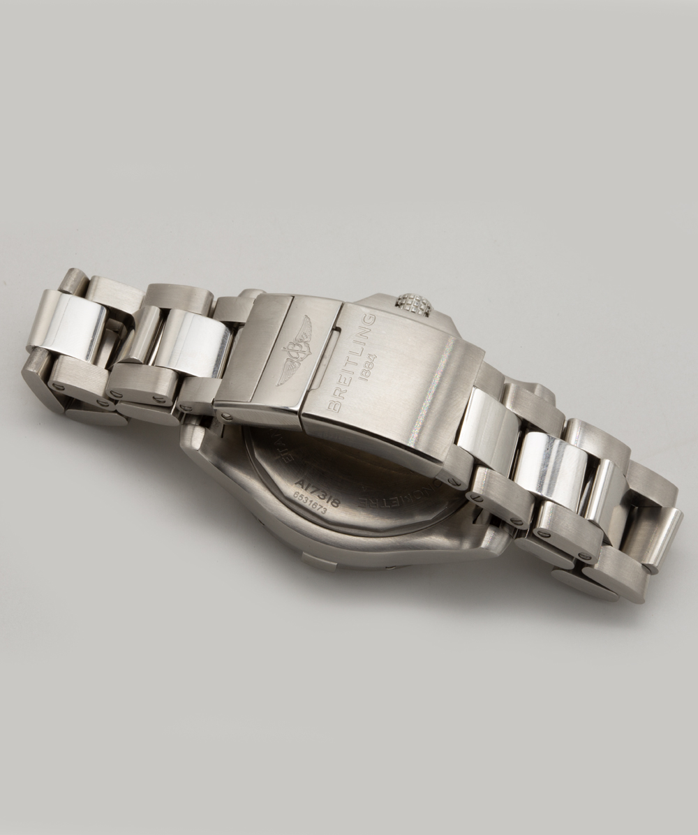 Breitling Avenger 43mm Referenz: A17318 - Alternative View