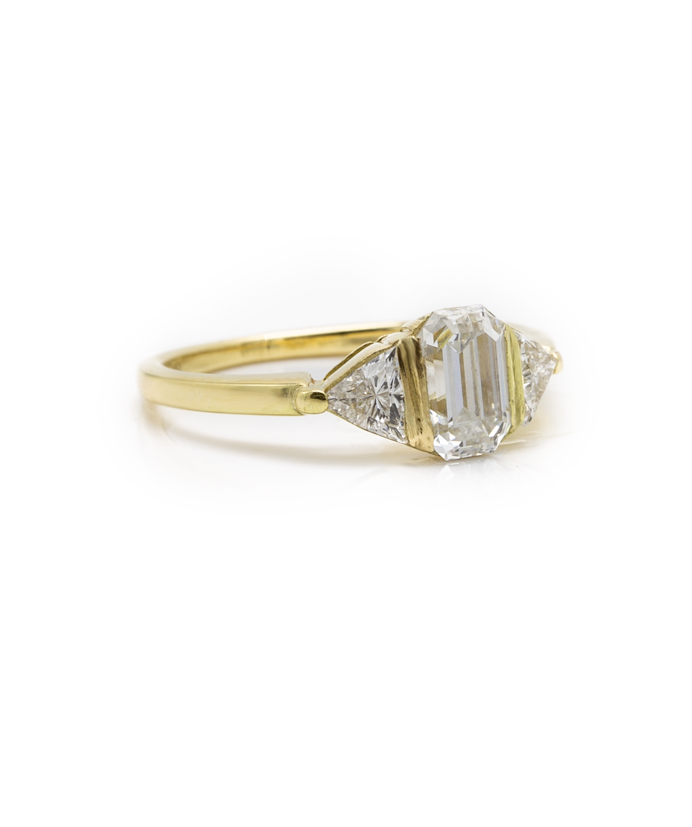 Ring mit Diamant 750er Gelbgold