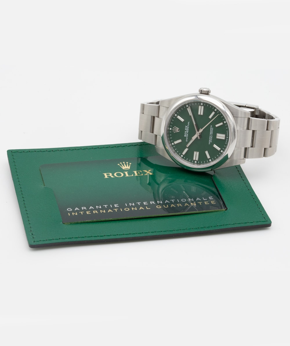 Rolex Oyster Perpetual Grün 41mm Ref: 124300