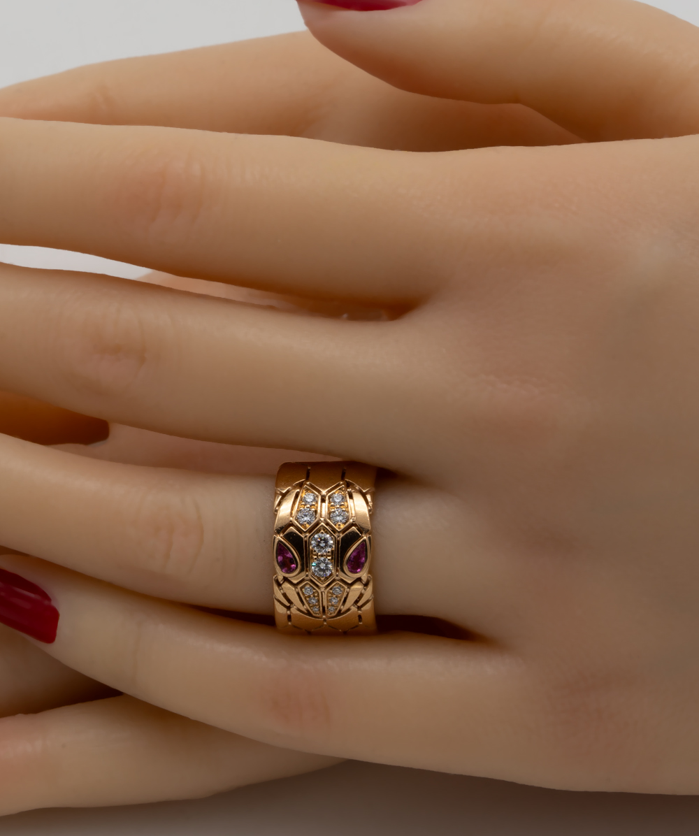 Brillantring Bvlgari Serpenti 750er Gold