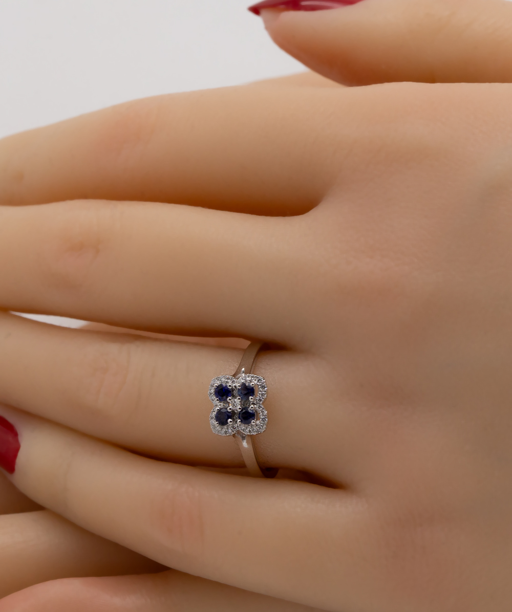 Ring mit Brillanten und Safir 585er Weißgold