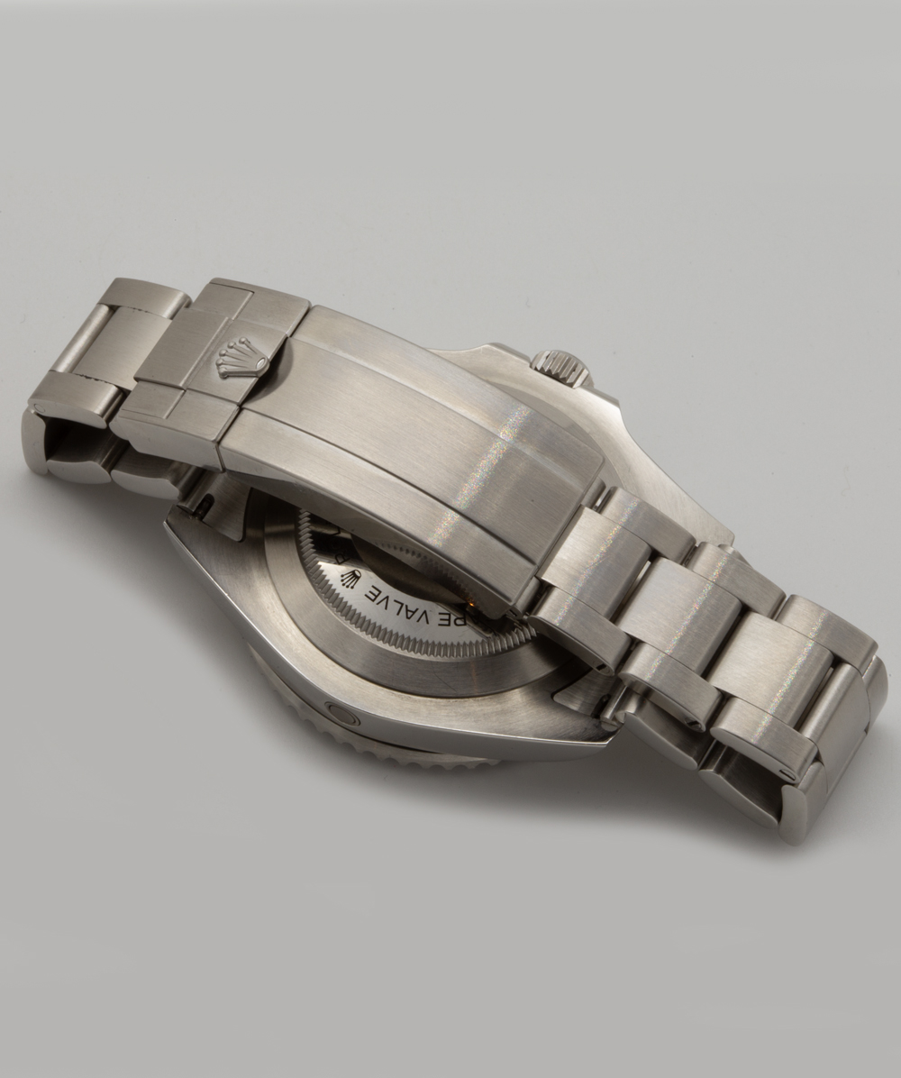 Rolex Sea-Dweller 43mm Ref: 126600