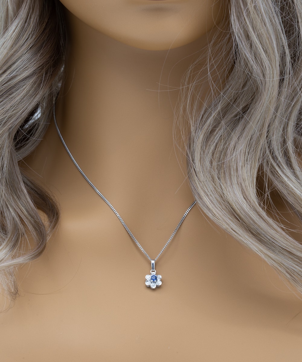 Anhänger Blume mit Diamanten und Farbstein 585er Weißgold