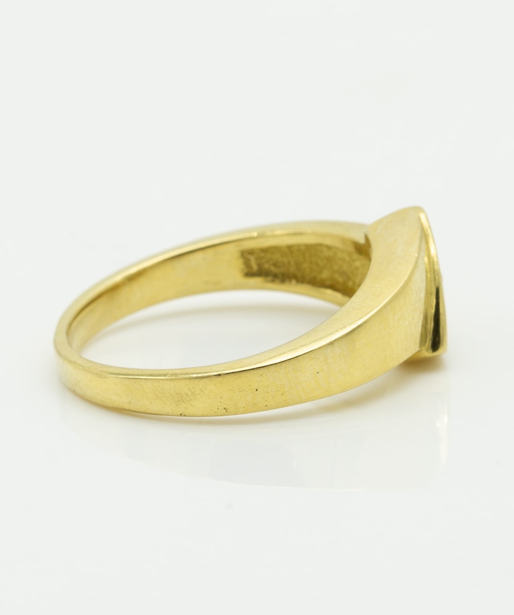 Ring mit Brillantsolitär 750er Gelbgold