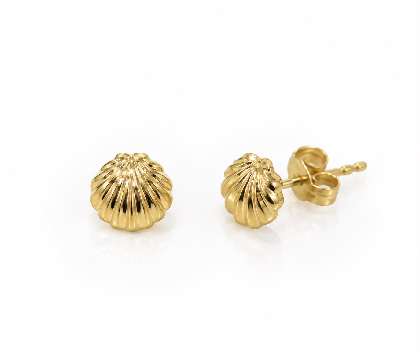 RESERVIERT - Ohrstecker Muschel 585er Gelbgold