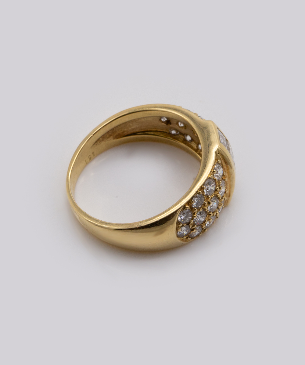 Ring mit Brillanten 750er Gelbgold