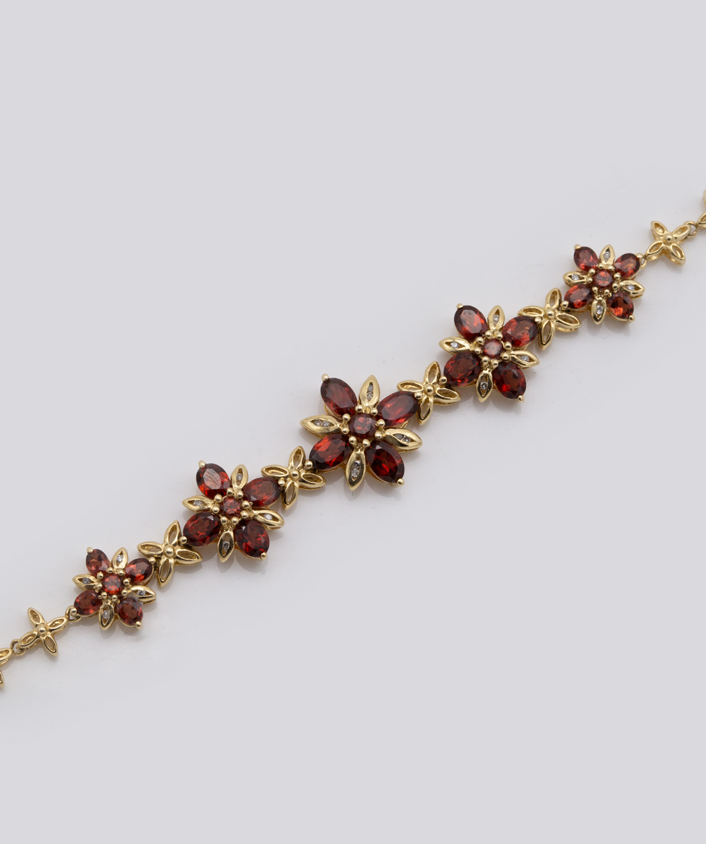 Armband mit Brillant-Granat 585er Gelbgold 