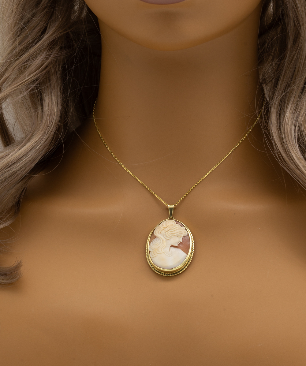 Anhänger mit Gemme 585er Gelbgold
